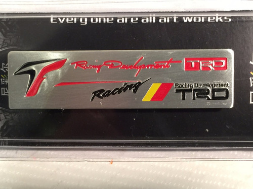 Sticker Adhes. Insignia Aluminio Trd Sport Racing 