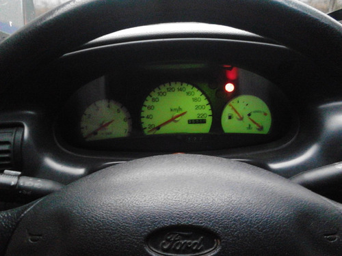 Ford Escort Gl 1.8i 16v 4p