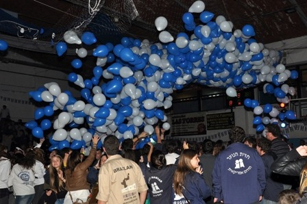 Imagen 4 de 6 de Los Mejores Y Los Mas Grandes Globos Con Helio Y Cinta,