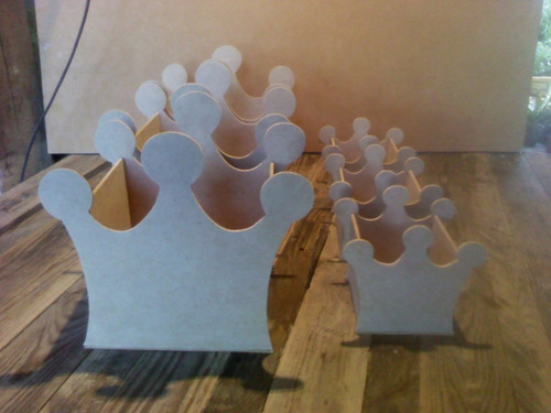 Imagen 4 de 6 de Cajas Tipo Coronas Grandes, En Mdf Crudo, Mega Corona