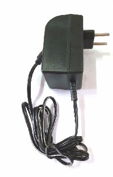 Fonte Pedaleira Xvamp 9v Alternada Da Behringer 9vac 600ma