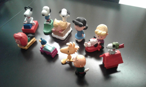 Figuras De Snoopy De Primera