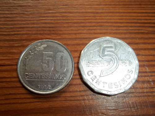 Dos Monedas Uruguay .cinco Centesimos  1978 Y 50 Cent.1998