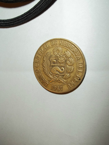 Lote De Dos Monedas  Chile 20c Año 1923 Y Sol De Oro Peru