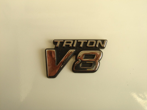 Emblema Ford Triton '08 # 270