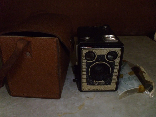Antigua Maquina De Fotos Kodak Inglesa