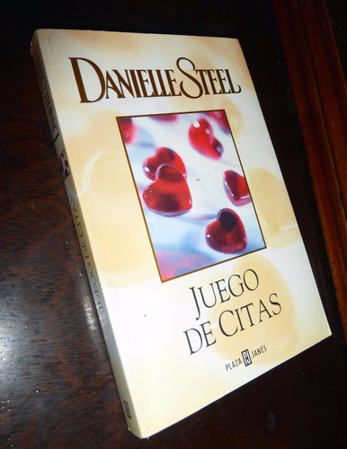 Juego De Citas _ Danielle Steel - Plaza Y Janes