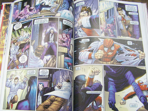 Imagen 4 de 5 de Spiderman * Vuelta A Casa * John Romita Jr. * Panini *
