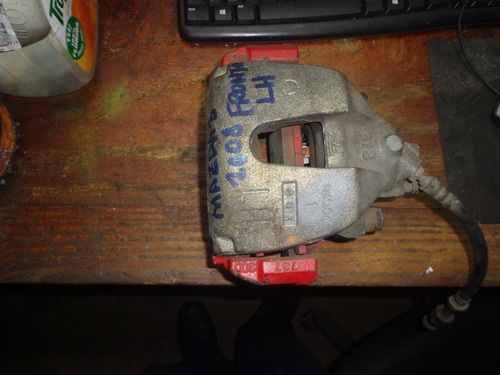 Vendo Caliper  Freno Delantero Izquierdo De Mazda 3 Año 2008