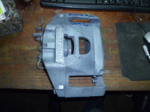 Vendo Caliper  Freno Delantero  De Audi A6, Año 2006