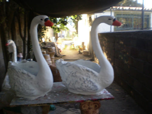 Hermosa Maceta Cisne De Hormigon