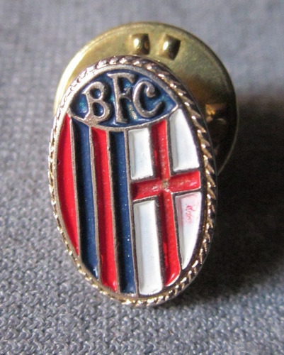 Antiguo Pins Del Bologna Futbol Club De Italia