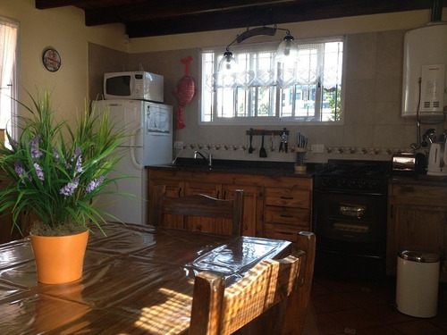 Imagen 2 de 15 de Cabañas Para 5 Personas En San Clemente Del Tuyú