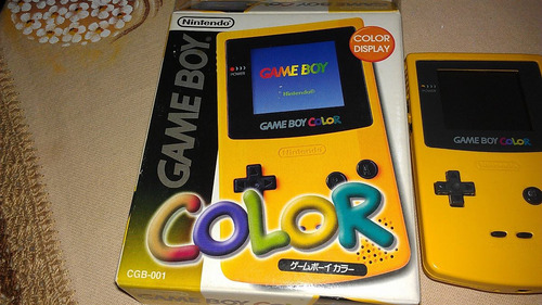 Imagem 3 de 5 de Game Boy Color Amarelo Completo Em Ótimo Estado