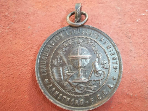 Antigua Medalla De Bronce