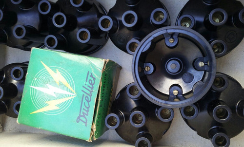 Imagen 3 de 3 de Renault 12 8 Floride Ducellier