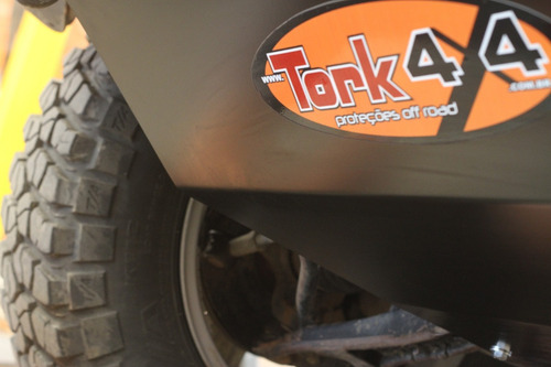 Imagem 2 de 4 de Peito De Aço (protetor De Cárter) Pajero Tr4 E Io