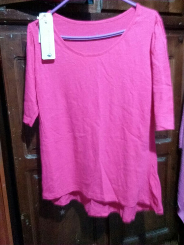 remera rosa