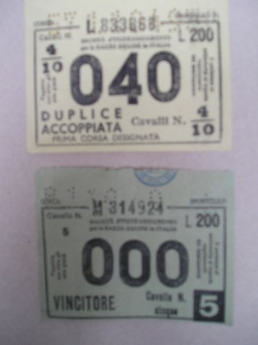 2 Antiguos Boletos De Carreras De Caballos De Italia