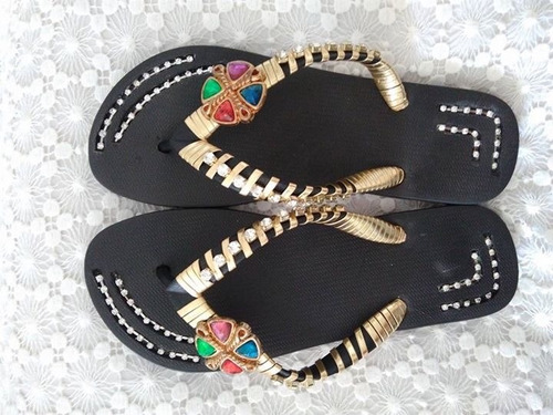 Sandálias Customizadas. Pésonalizados.