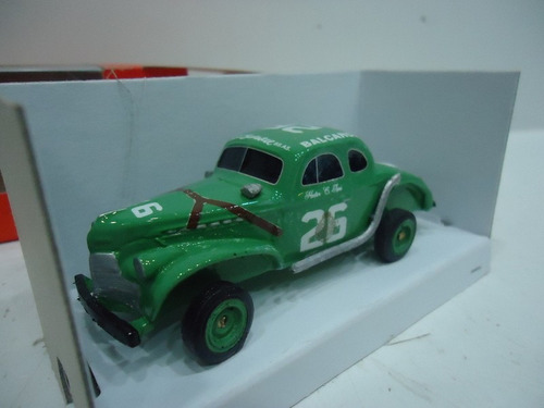 Chevrolet 40 Coupe Juan Manuel Fangio Campeon 1940 1/43