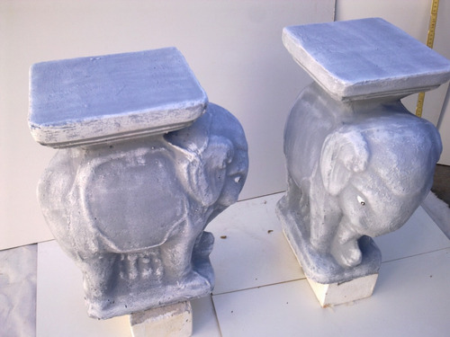 Elegantes Pedestales Elefante De Hormigon