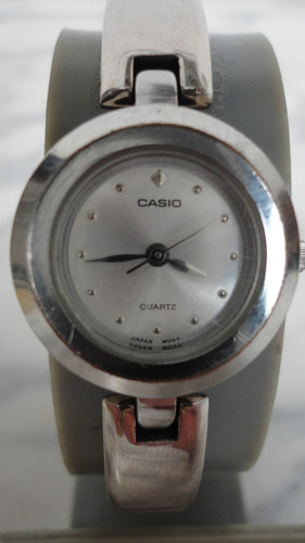 Reloj Dama Japones Movt Casio Quartz. Acero.