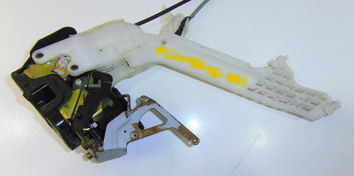 Chapa De Puerta Tra Izquierda Hyundai Elantra Año 2000-2006