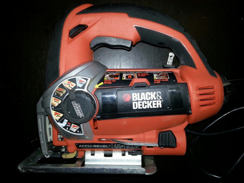 Sierra Caladora Inteligente Black & Decker Js660 Poco Uso