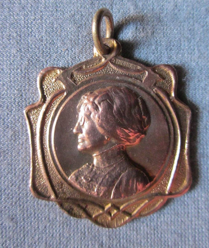 Medalla Art Nouveau Academia De Corte Y Confección Mendia 