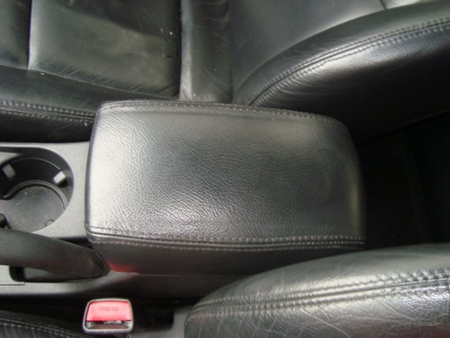 Imagem 10 de 10 de Peças Para Hyundai I30 Lataria Motor 2.0 Rodas Bancos Sucata