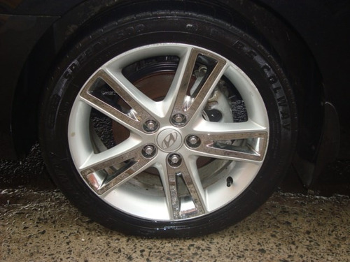 Imagem 6 de 10 de Peças Para Hyundai I30 Lataria Motor 2.0 Rodas Bancos Sucata