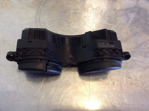 Botones De Aire Acondicionado A/c Ford Focus Mod: 00-04 Oem