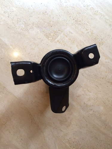Base Motor Mazda 6 Tapa Cadena (derecha)