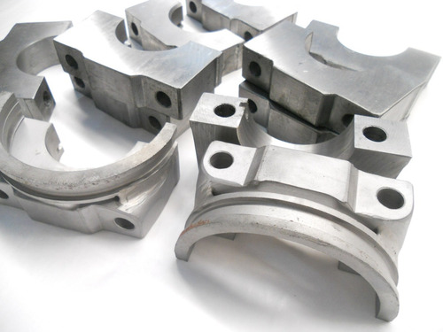Imagen 2 de 7 de Bancadas De Acero Ford 188 221 Tc Tc Pista Tc Bonaerense Arp