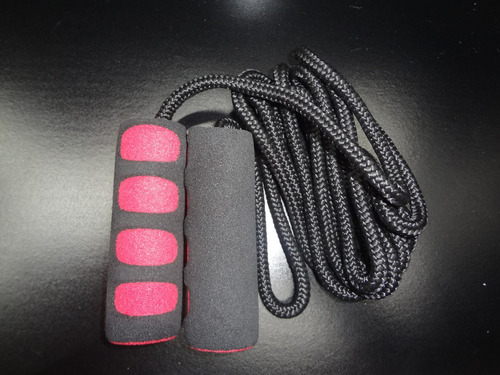 Imagen 2 de 4 de Cuerda P/saltar De Nylon Con Neoprennueva Palomares Genuino