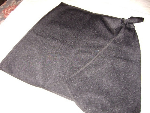 Se Vende Excelente Falda De Damas Color Negro