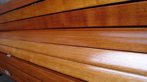 Imagen 3 de 5 de Reparación De Persianas Y Cortinas De Enrrollar De Madera.