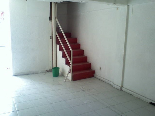 Imagen 2 de 11 de Local 50 Mts Propio Oficina, Consultorio, Bodeguita,comercio