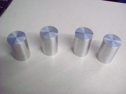 Columnas Y Separadores En Aluminio- Acero