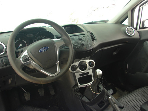 Ford New Fiesta 1.6 16v Sucata Para Retirada De Peças