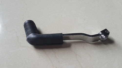 Imagen 3 de 5 de Goma Protectora Pata De Cambio Moto Universal Negro 3 Unidad