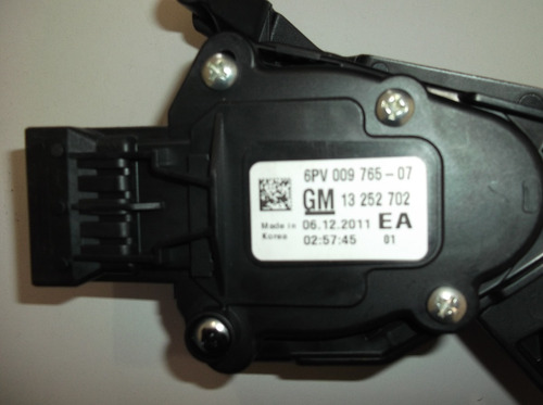 Imagem 2 de 6 de Pedal Acelerador Cruze Código 13252702 (eletrônico