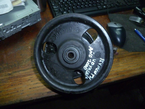 Vendo Bomba De Power Steering  De Plymout Voyager, Año 2000