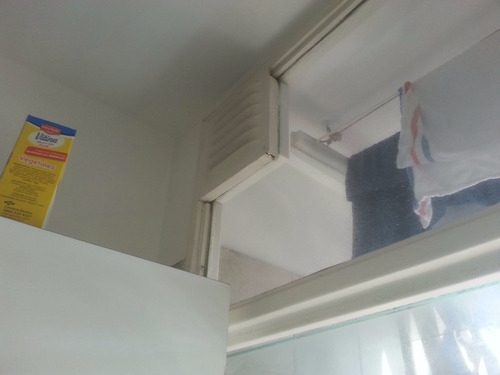 Colocacion De Rejillas Para Gas Sobre Vidrio