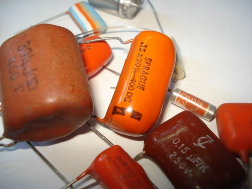 0.15 X 400 Volt Poliester 10 Pcs