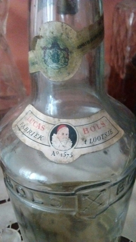 Antigua Botella Bols