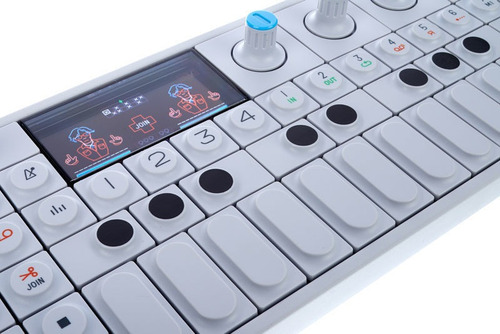 Op-1 Teenage Engineering Sintetizador Sampler Drums Radio Fm