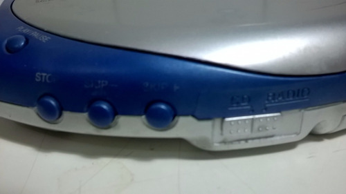 Imagem 3 de 6 de Discman Britania Sound Bs 259 Com Fm Cd Player Funciona Ok
