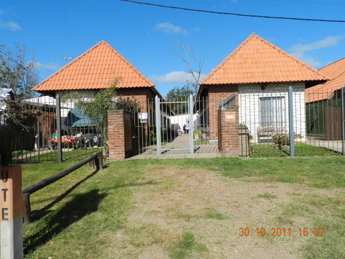 Alquiler De Casa En Atlantida A Pasitos De La Playa.